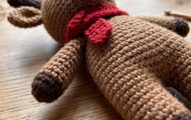 FREE Reindeer/Deer Crochet Pattern: Randall the Reindeer Amigurumi