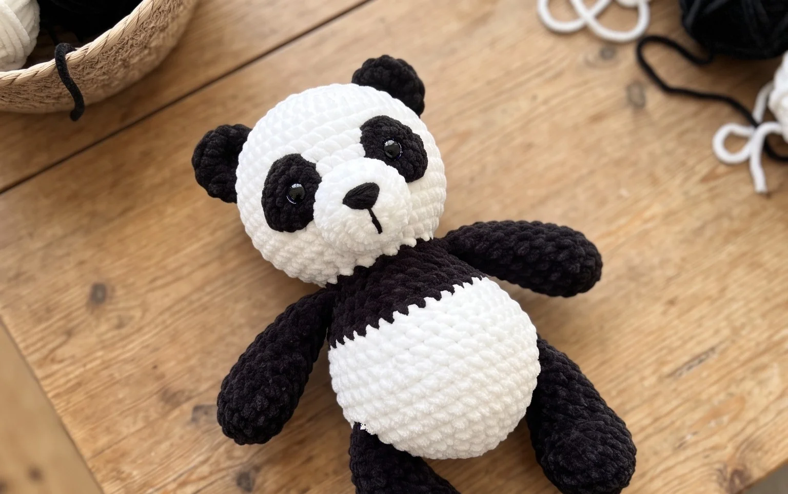 Panda häkeln: Kostenlose Amigurumi Anleitung für Anfänger